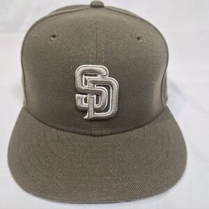 New Era San Diego Padres SD Embroidered Logo Cap Fitted Size 6 5/8th